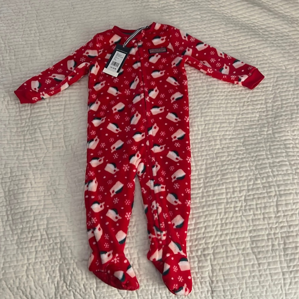Vineyard Vines Santa Whales Baby 12-18 month Pajamas NWT